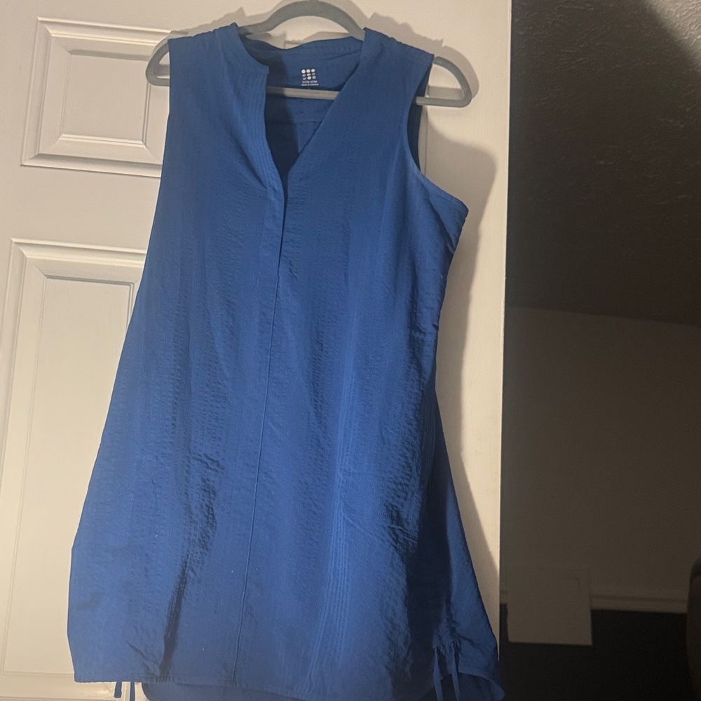 Title Nine Blue Sleeveless Midi Dress